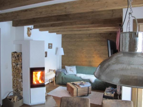 Отель Chalet Tirolia, Кирхдорф, Тироль